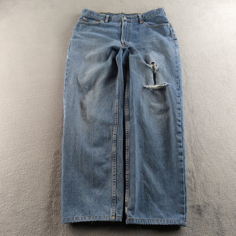 Levis 550 Jeans Mens 36 (Fits 34x30) Blue Light Wash Distressed Relaxed Straight